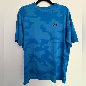 Under Armour | Men's Sz L | Blue Camo Short Sleeve Tee
